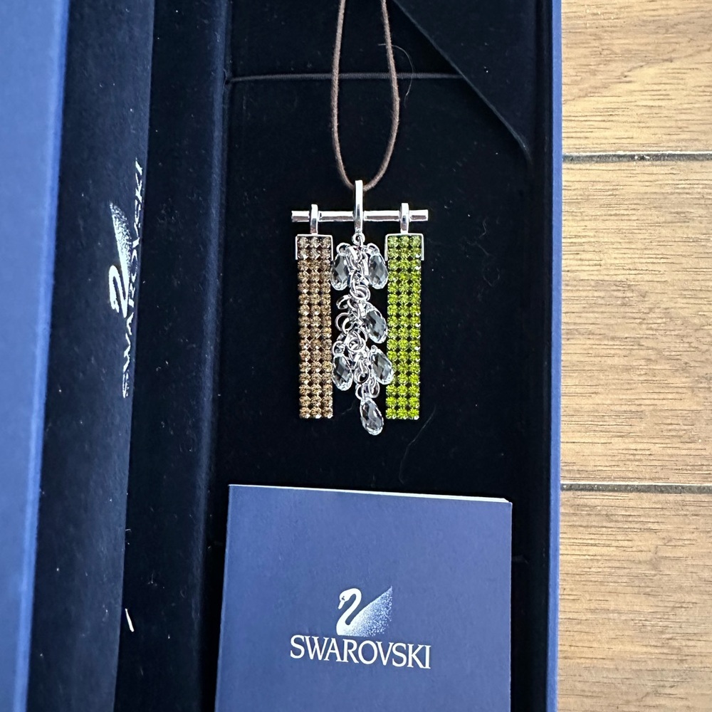 Swarovski Pavé Crystal Pendant Necklace w/ Box & Certificate